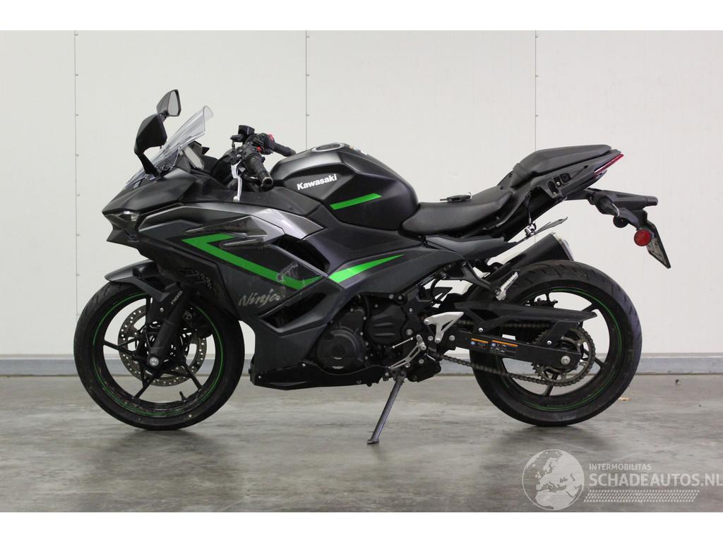 Kawasaki  Ninja 500 ABS