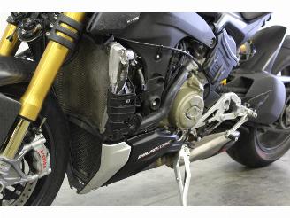 Ducati Streetfighter V4 SP picture 11