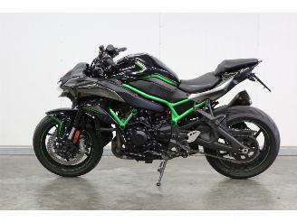 disassembly motor cycles Kawasaki Ninja ZX 6R ZH2 2021