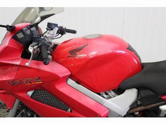 Honda VFR 800 V4 V-Tec picture 8