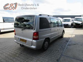 Mercedes Vito V (638.2), Bus, 1996 / 2003 V-220 2.2 CDI 16V picture 4