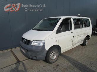 demontáž osobní automobily Volkswagen Transporter Transporter/Caravelle T5, Bus, 2003 / 2015 1.9 TDi 2008/4