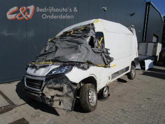 Damaged car Peugeot Boxer Boxer (U9), Van, 2006 2.2 Blue HDi 165 2019/2
