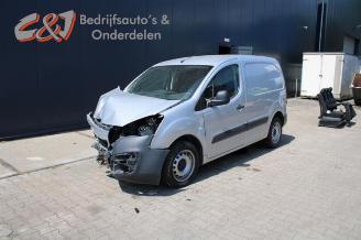 Voiture accidenté Peugeot Partner Partner (GC/GF/GG/GJ/GK), Van, 2008 / 2018 1.6 HDI, BlueHDI 75 2018/10