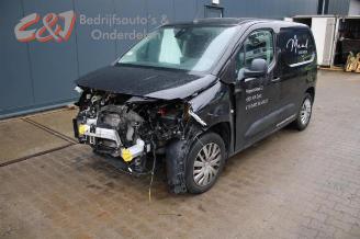 Salvage car Peugeot Partner Partner (EF/EU), Van, 2018 1.5 BlueHDi 100 2019/2