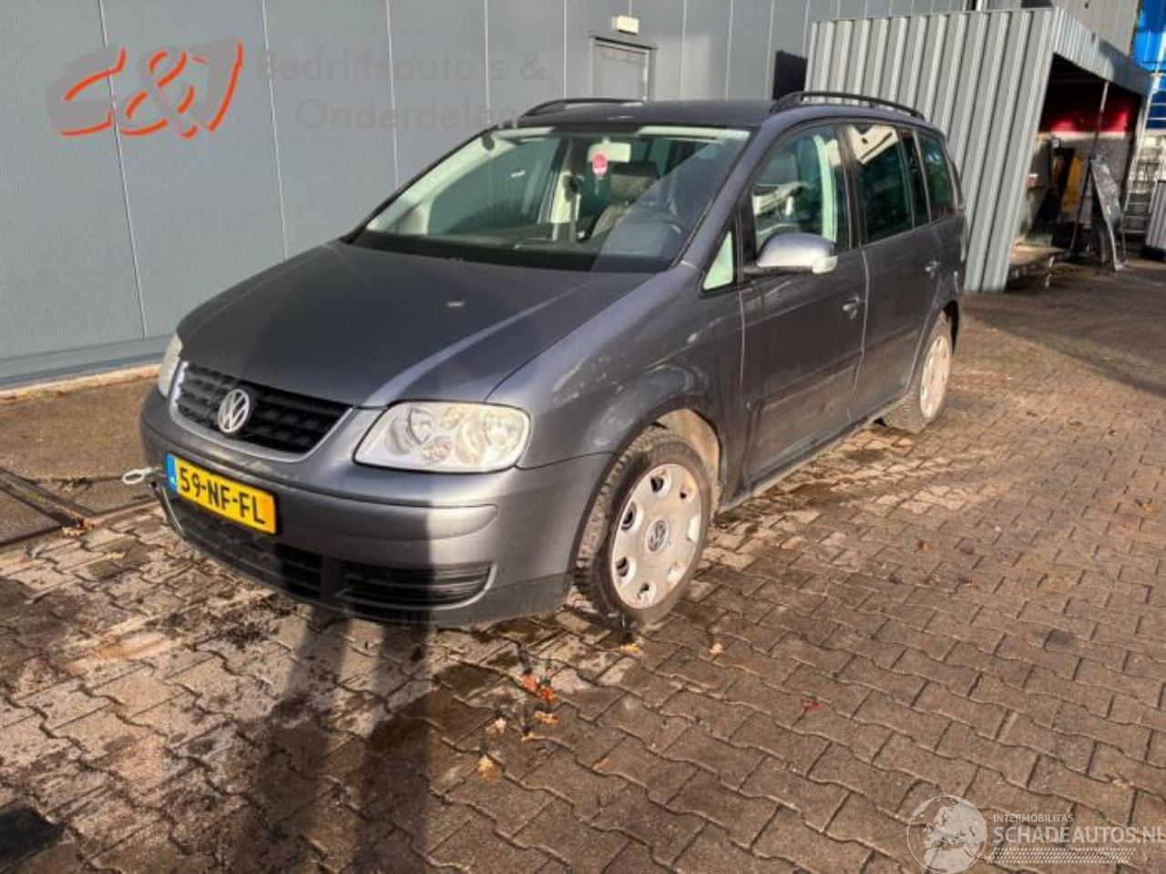 Volkswagen Touran Touran (1T1/T2), MPV, 2003 / 2010 1.6 FSI 16V