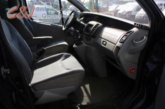 Renault Trafic Trafic New (FL), Van, 2001 / 2014 2.5 dCi 16V 135 picture 11