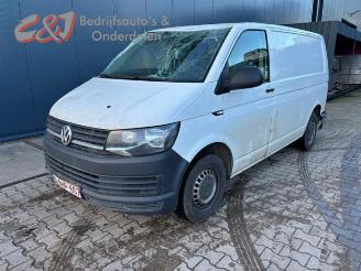 Vrakbiler auto Volkswagen Transporter Transporter T6, Van, 2015 / 2024 2.0 TDI 150 2015/11