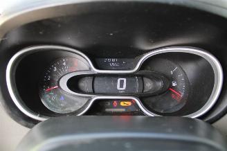 Renault Trafic L1H1 1.6 dCi 120 DC 2.9T airco cruise 6 persoons marge picture 13
