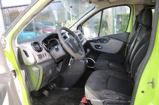 Renault Trafic L1H1 1.6 dCi 120 DC 2.9T airco cruise 6 persoons marge picture 11