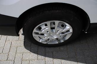 Opel Vivaro 1.6 CDTI L2H1 Edition airco cruise voorschade picture 21