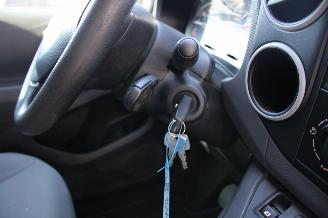 Peugeot Partner 120 1.6 HDi 75 L1 XR airco achterschade picture 15