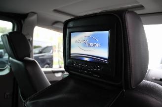 Volkswagen Transporter 2.5 TDI 340 Dubbele Cabine 60 jahre airco navi cruise lang picture 24