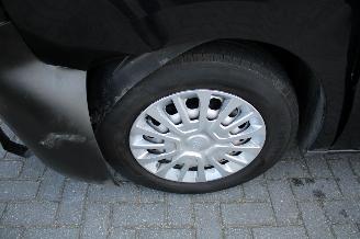 Toyota Proace 2.0 D-4D Cool Comfort airco cruise control elek pakket picture 29