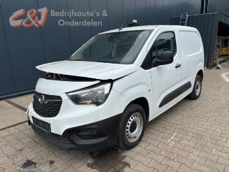 Salvage car Opel Combo Combo Cargo, Van, 2018 1.6 CDTI 75 2019/1
