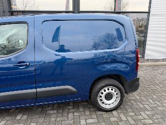 Peugeot Partner 1.5 BlueHDI Premium airco navi cruise automaat luxe picture 3
