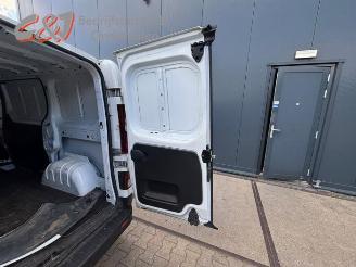 Nissan Nv300 NV 300, Van, 2016 2.0 dCi 16V 120 picture 6