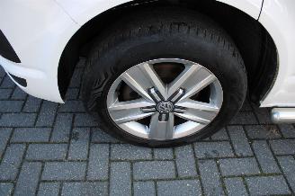 Volkswagen Transporter 2.0 TDI L2H3 4Motion Highline airco navi cruise motorschade 4x4 picture 18