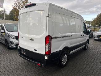 Ford Transit  picture 6