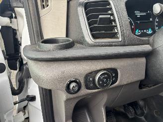 Ford Transit  picture 22