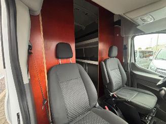 Ford Transit  picture 21