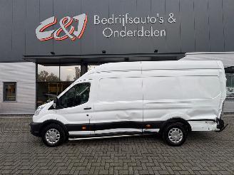 Ford Transit  picture 2