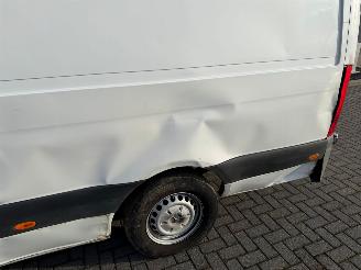 Mercedes Sprinter  picture 22