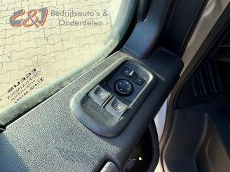 Opel Movano Movano, Van, 2010 2.3 CDTi Biturbo 16V RWD picture 22