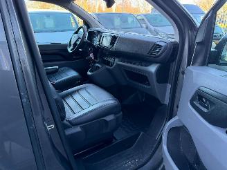 Opel Vivaro  picture 24