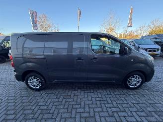 Opel Vivaro  picture 9