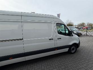 Mercedes Sprinter  picture 21