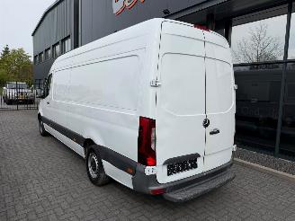 Mercedes Sprinter  picture 7