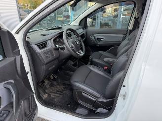 Renault Express  picture 23