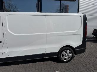Opel Vivaro  picture 5