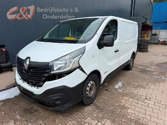 Salvage car Renault Trafic Trafic (1FL/2FL/3FL/4FL), Van, 2014 1.6 dCi Twin Turbo 2017/6