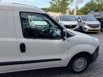 Opel Combo  picture 11