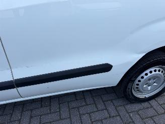 Opel Combo  picture 17
