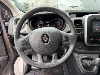 Renault Trafic  picture 8
