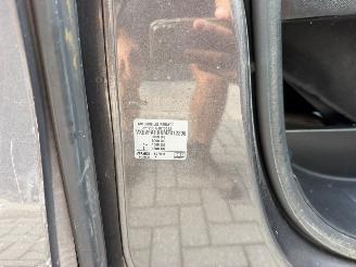Opel Vivaro  picture 24