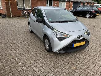 Toyota Aygo Met airco btw auto picture 4