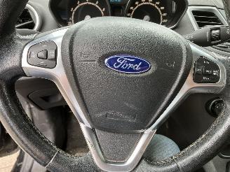 Ford Fiesta ULTIMATE picture 10