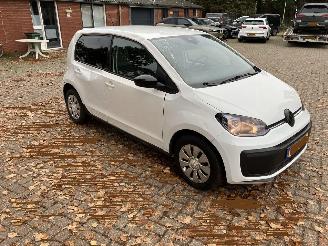Volkswagen Up! move up picture 2