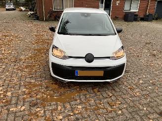Unfallwagen Volkswagen Up! move up 2020/10