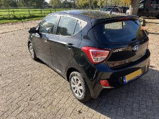 Hyundai I-10 gereserveerd picture 8
