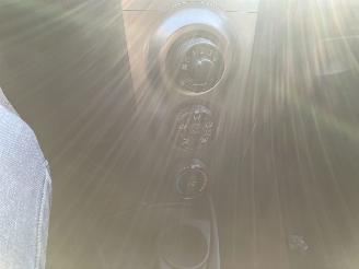 Toyota Yaris gereserveerd picture 16