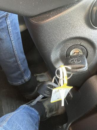 Toyota Yaris gereserveerd picture 12