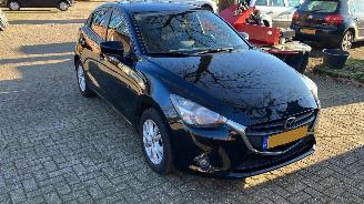 Schadeauto Mazda 2 1.5 Skyactiv 2015/9