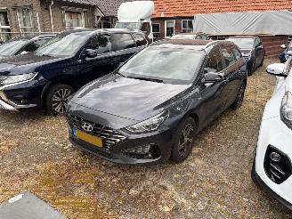 Unfallwagen Hyundai I-30  2022/3