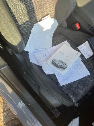 Volkswagen Golf 2.0 TDI GTD R-Line picture 18