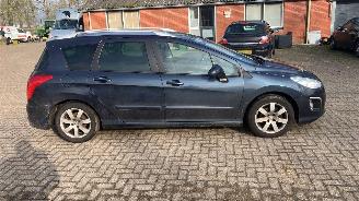 Peugeot 308 1.6 HDI 7 ZITTER MET PANO picture 6